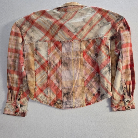 Free People We The Free Forever Plaid Flannel Shirt Cropped Patched XL NWT - Picture 13 of 13